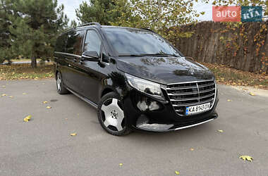 Минивэн Mercedes-Benz V-Class 2025 в Киеве