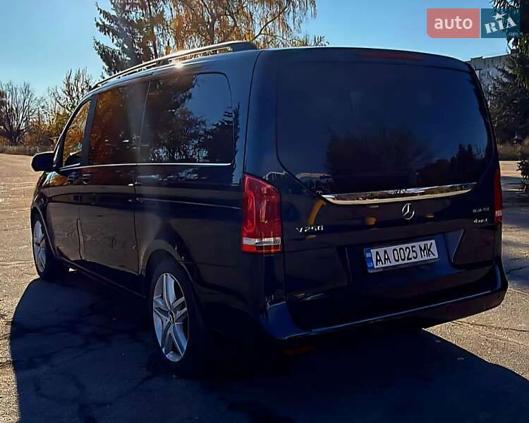 Мінівен Mercedes-Benz V-Class 2015 в Кропивницькому
