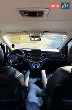 Мінівен Mercedes-Benz V-Class 2015 в 