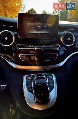 Мінівен Mercedes-Benz V-Class 2015 в 