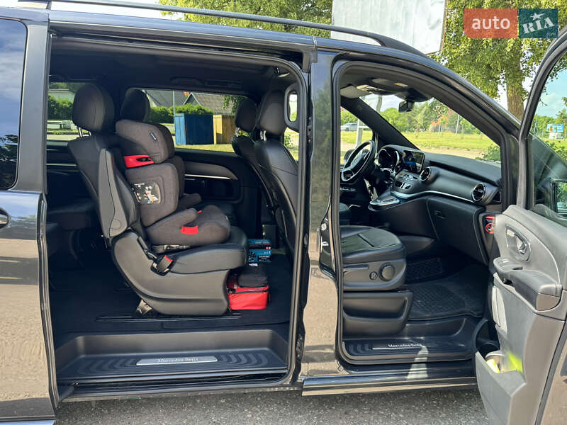 Минивэн Mercedes-Benz V-Class 2021 в Бродах