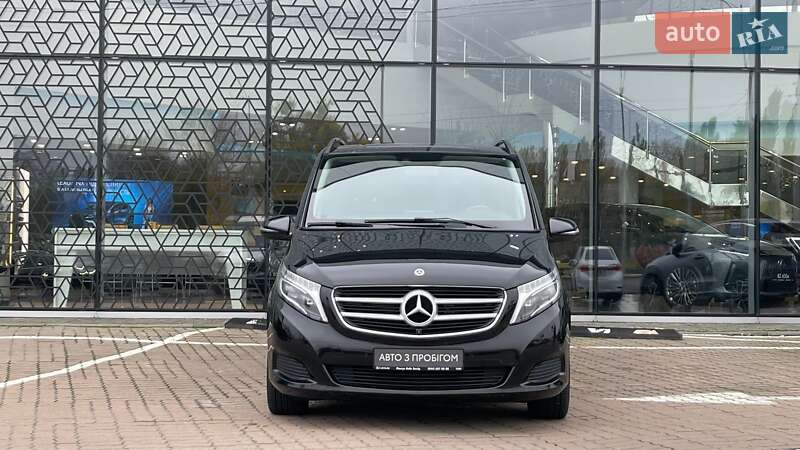 Минивэн Mercedes-Benz V-Class 2018 в Киеве фото 5 Минивэн Mercedes-Benz V-Class 2018 в Киеве