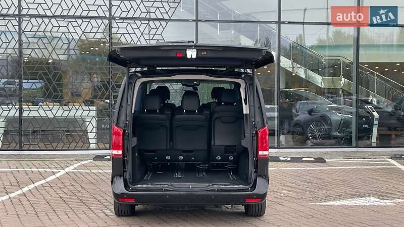 Минивэн Mercedes-Benz V-Class 2018 в Киеве фото 10 Минивэн Mercedes-Benz V-Class 2018 в Киеве