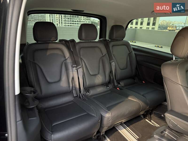 Минивэн Mercedes-Benz V-Class 2021 в Киеве