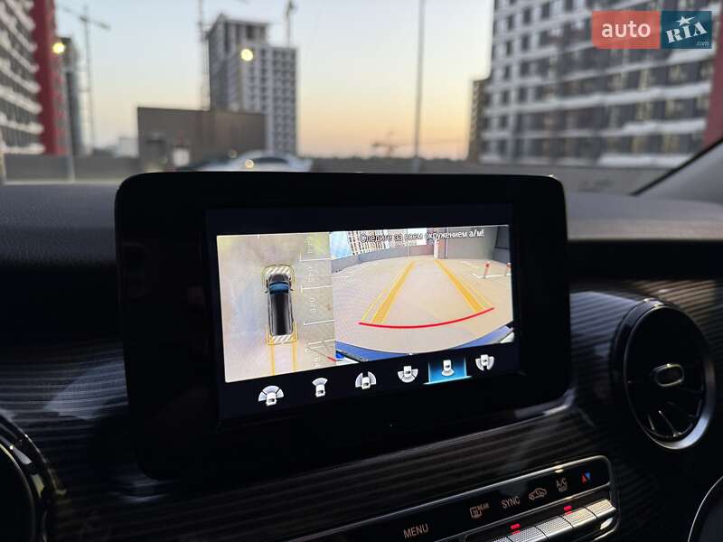 Минивэн Mercedes-Benz V-Class 2021 в Киеве