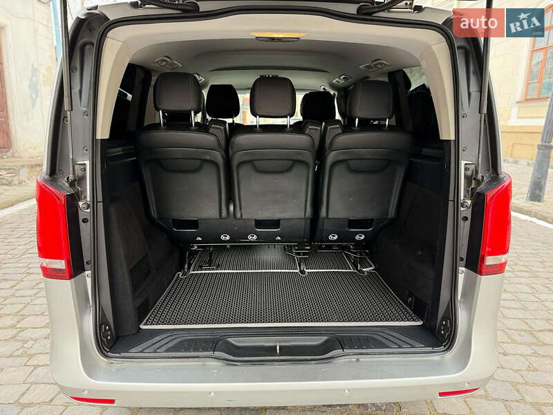 Мінівен Mercedes-Benz V-Class 2016 в Кам'янець-Подільському фото 17 Мінівен Mercedes-Benz V-Class 2016 в Кам'янець-Подільському