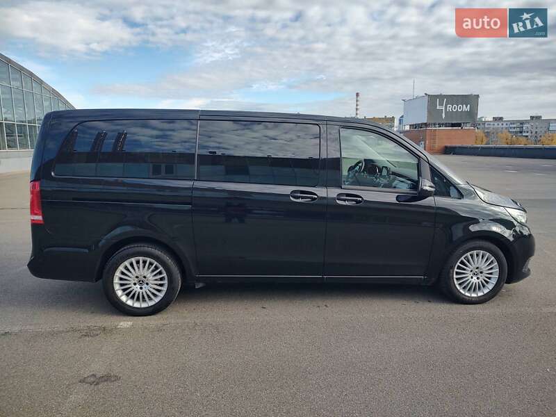 Минивэн Mercedes-Benz V-Class 2018 в Киеве фото 8 Минивэн Mercedes-Benz V-Class 2018 в Киеве