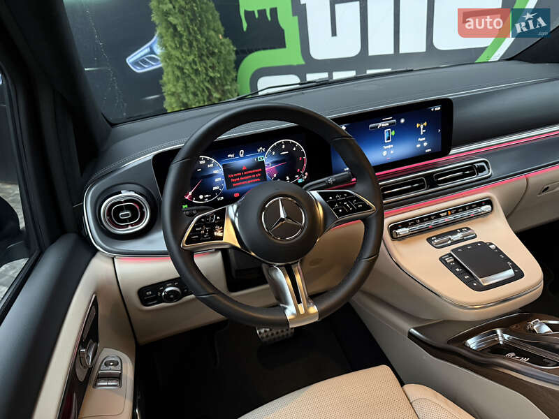 Минивэн Mercedes-Benz V-Class 2025 в Киеве