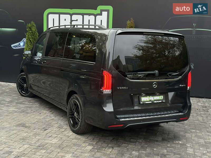 Минивэн Mercedes-Benz V-Class 2025 в Киеве