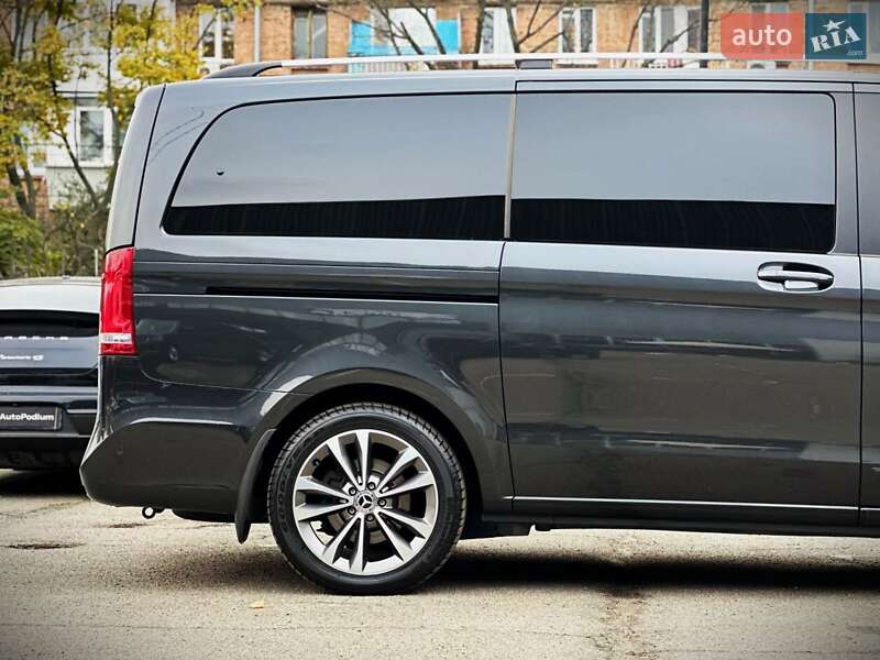 Мінівен Mercedes-Benz V-Class 2019 в Києві фото 10 Мінівен Mercedes-Benz V-Class 2019 в Києві