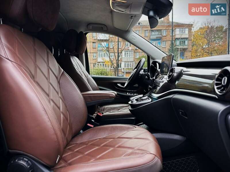 Мінівен Mercedes-Benz V-Class 2019 в Києві фото 31 Мінівен Mercedes-Benz V-Class 2019 в Києві