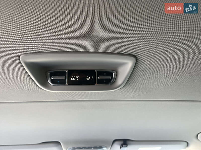 Мінівен Mercedes-Benz V-Class 2016 в Чернівцях фото 29 Мінівен Mercedes-Benz V-Class 2016 в Чернівцях