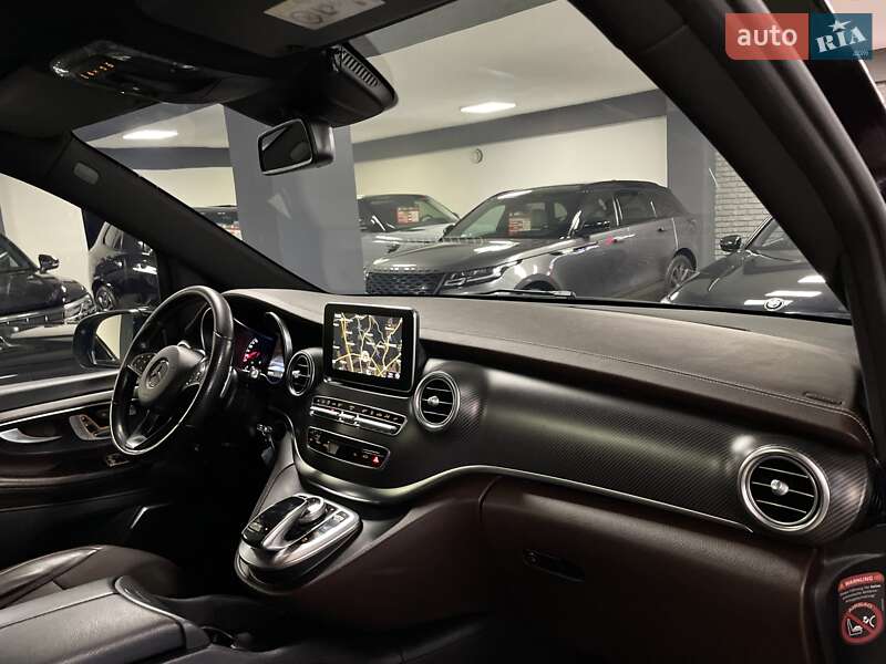 Мінівен Mercedes-Benz V-Class 2016 в Львові фото 38 Мінівен Mercedes-Benz V-Class 2016 в Львові