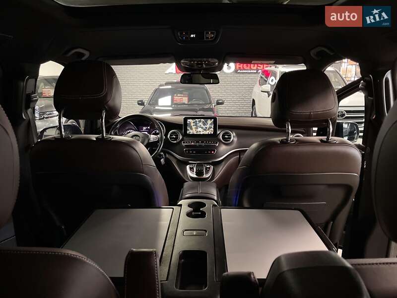 Мінівен Mercedes-Benz V-Class 2016 в Львові фото 50 Мінівен Mercedes-Benz V-Class 2016 в Львові