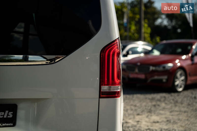 Минивэн Mercedes-Benz V-Class 2015 в Черновцах