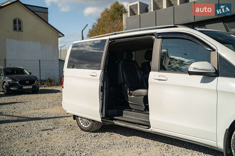 Минивэн Mercedes-Benz V-Class 2015 в Черновцах