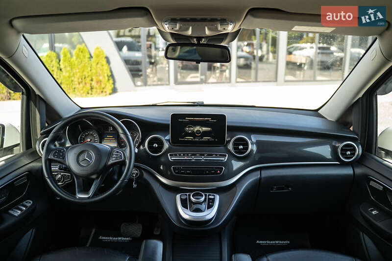 Минивэн Mercedes-Benz V-Class 2015 в Черновцах