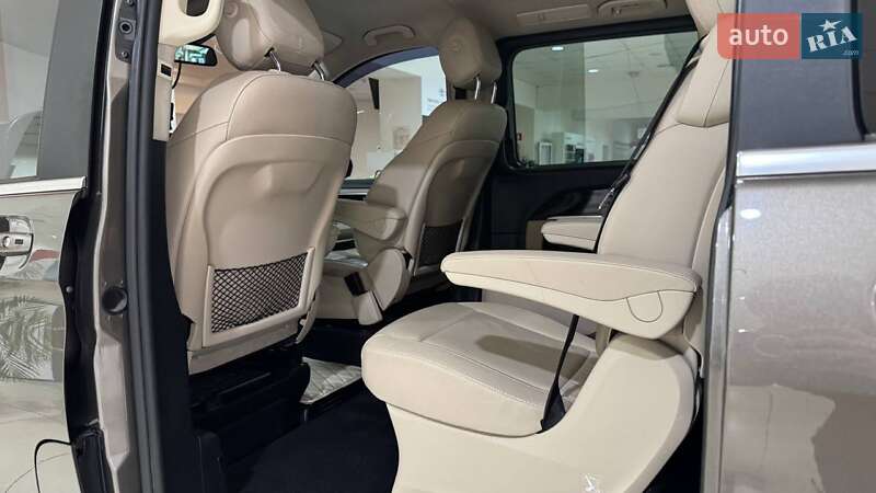 Минивэн Mercedes-Benz V-Class 2015 в Ужгороде