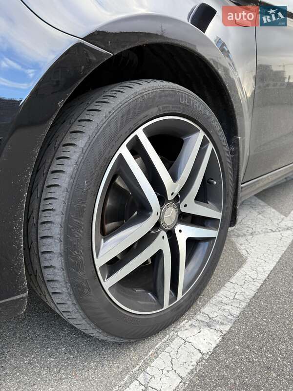 Минивэн Mercedes-Benz V-Class 2016 в Киеве фото 4 Минивэн Mercedes-Benz V-Class 2016 в Киеве