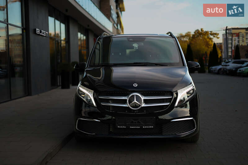 Минивэн Mercedes-Benz V-Class 2021 в Киеве