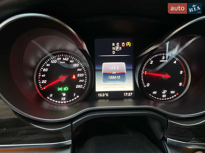 Минивэн Mercedes-Benz V-Class 2015 в Киеве