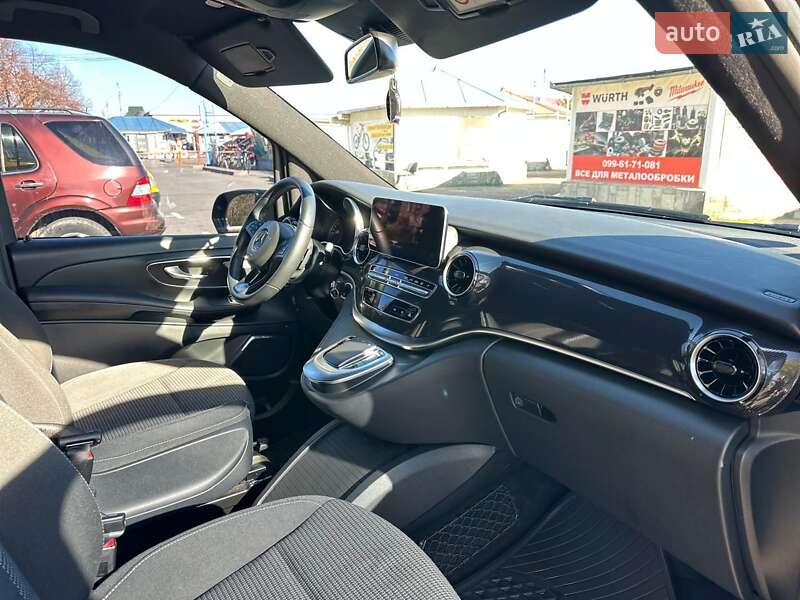 Минивэн Mercedes-Benz V-Class 2023 в Мукачево фото 12 Минивэн Mercedes-Benz V-Class 2023 в Мукачево