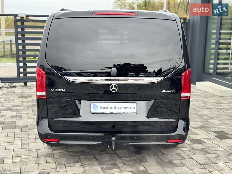 Мінівен Mercedes-Benz V-Class 2021 в Рівному