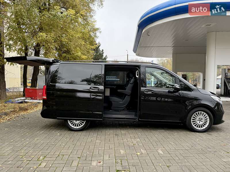 Минивэн Mercedes-Benz V-Class 2020 в Днепре фото 18 Минивэн Mercedes-Benz V-Class 2020 в Днепре