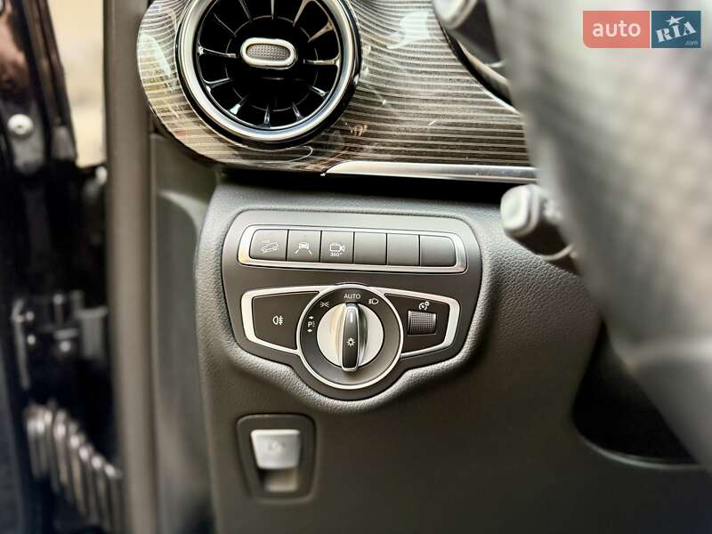 Минивэн Mercedes-Benz V-Class 2020 в Днепре фото 40 Минивэн Mercedes-Benz V-Class 2020 в Днепре
