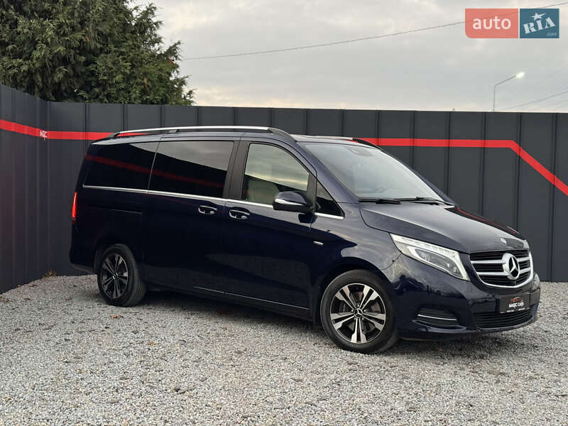 Мінівен Mercedes-Benz V-Class 2016 в Луцьку