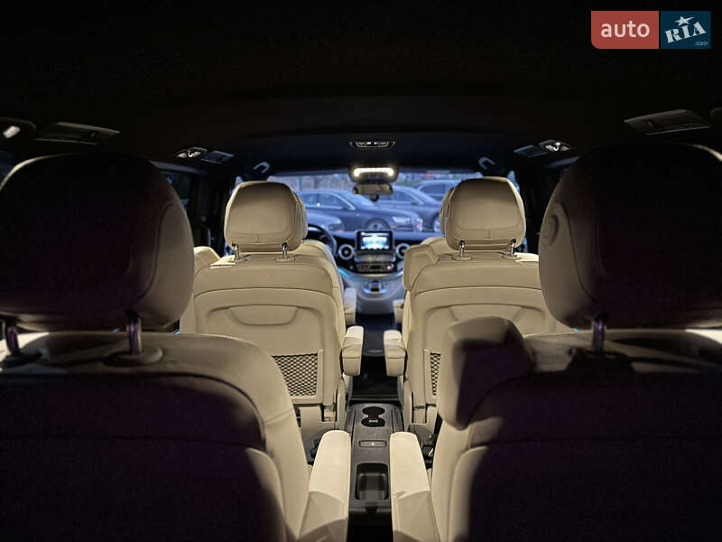 Мінівен Mercedes-Benz V-Class 2016 в Луцьку
