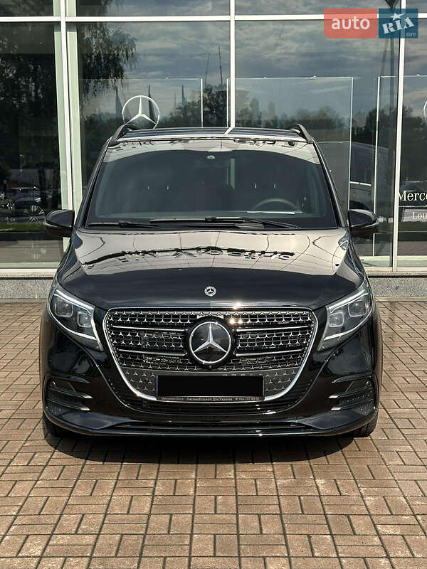 Минивэн Mercedes-Benz V-Class 2024 в Киеве