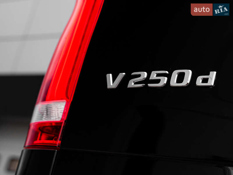 Минивэн Mercedes-Benz V-Class 2016 в Киеве фото 24 Минивэн Mercedes-Benz V-Class 2016 в Киеве