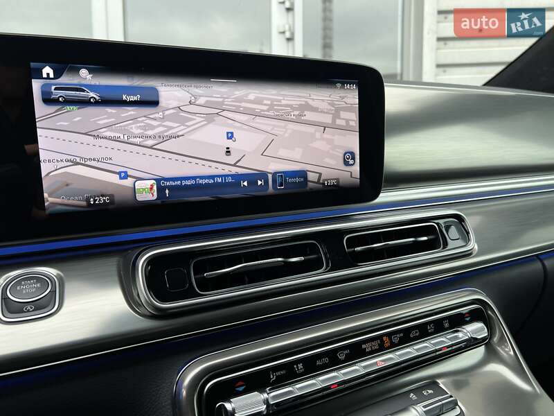 Минивэн Mercedes-Benz V-Class 2024 в Киеве