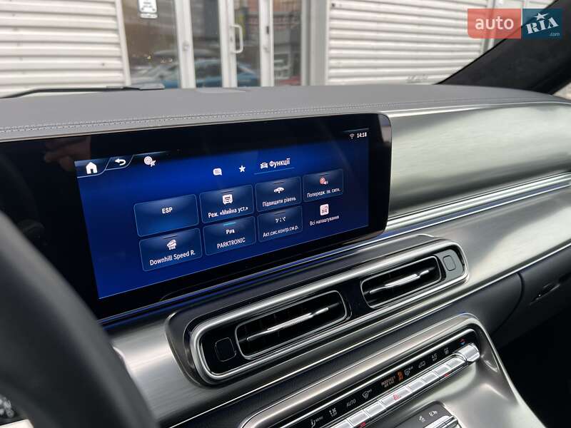 Минивэн Mercedes-Benz V-Class 2024 в Киеве