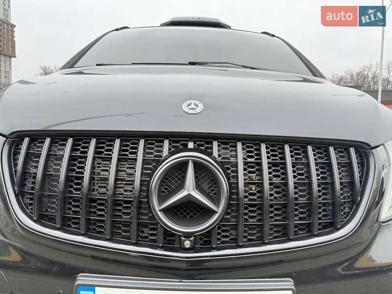 Мінівен Mercedes-Benz V-Class 2017 в Дніпрі фото 7 Мінівен Mercedes-Benz V-Class 2017 в Дніпрі