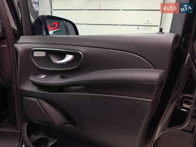 Мінівен Mercedes-Benz V-Class 2024 в Тернополі фото 49 Мінівен Mercedes-Benz V-Class 2024 в Тернополі