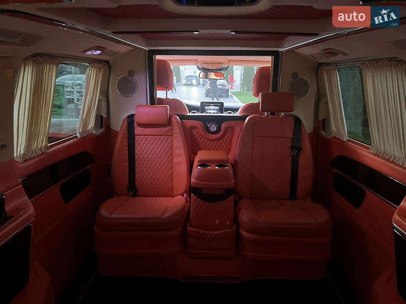 Мінівен Mercedes-Benz V-Class 2015 в Києві фото 51 Мінівен Mercedes-Benz V-Class 2015 в Києві
