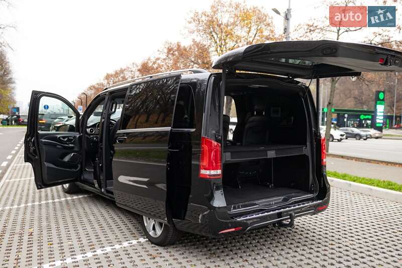 Минивэн Mercedes-Benz V-Class 2015 в Киеве