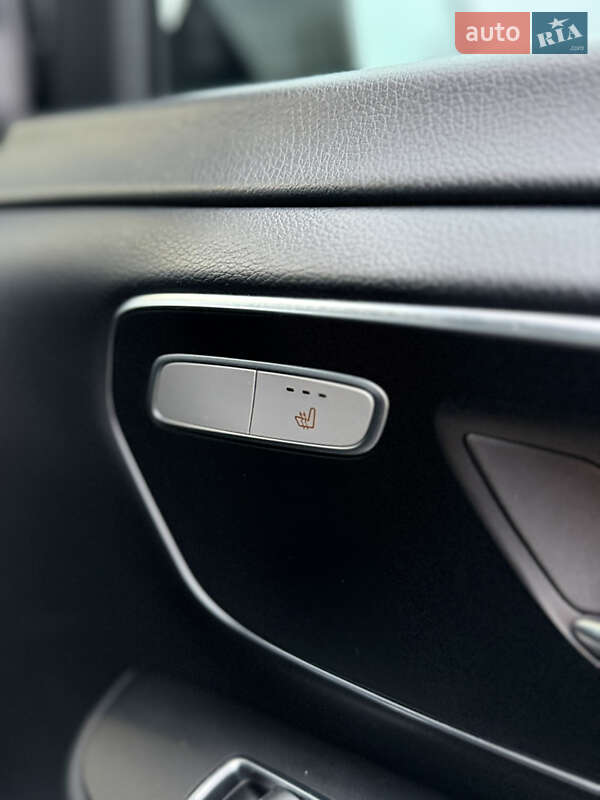Минивэн Mercedes-Benz V-Class 2018 в Киеве фото 11 Минивэн Mercedes-Benz V-Class 2018 в Киеве