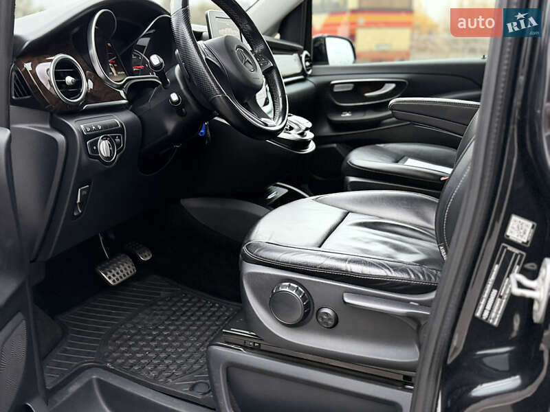 Минивэн Mercedes-Benz V-Class 2018 в Киеве фото 13 Минивэн Mercedes-Benz V-Class 2018 в Киеве