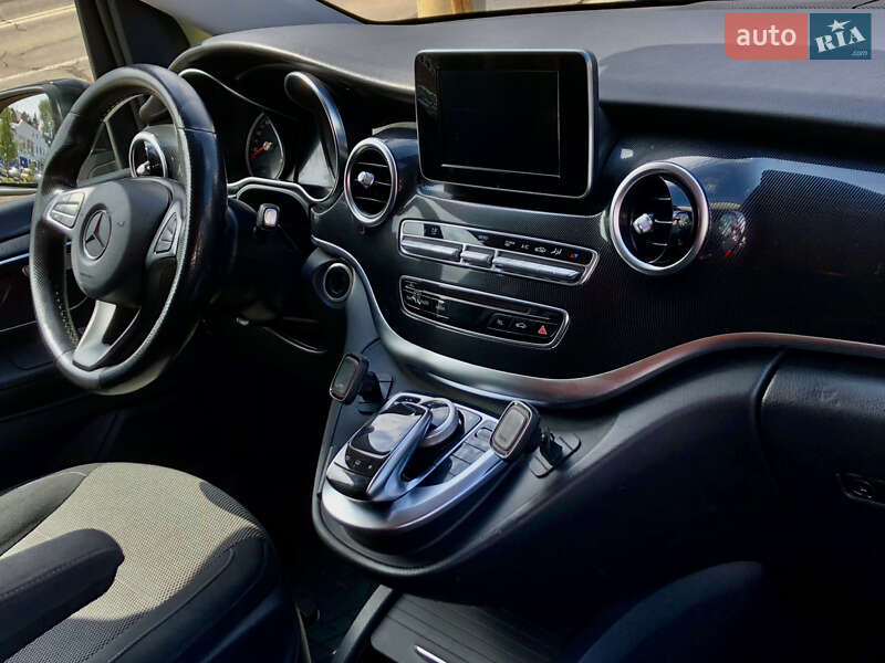 Минивэн Mercedes-Benz V-Class 2015 в Черновцах фото 6 Минивэн Mercedes-Benz V-Class 2015 в Черновцах