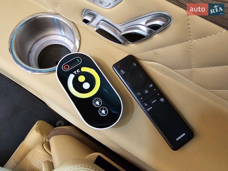 Мінівен Mercedes-Benz V-Class 2022 в Києві