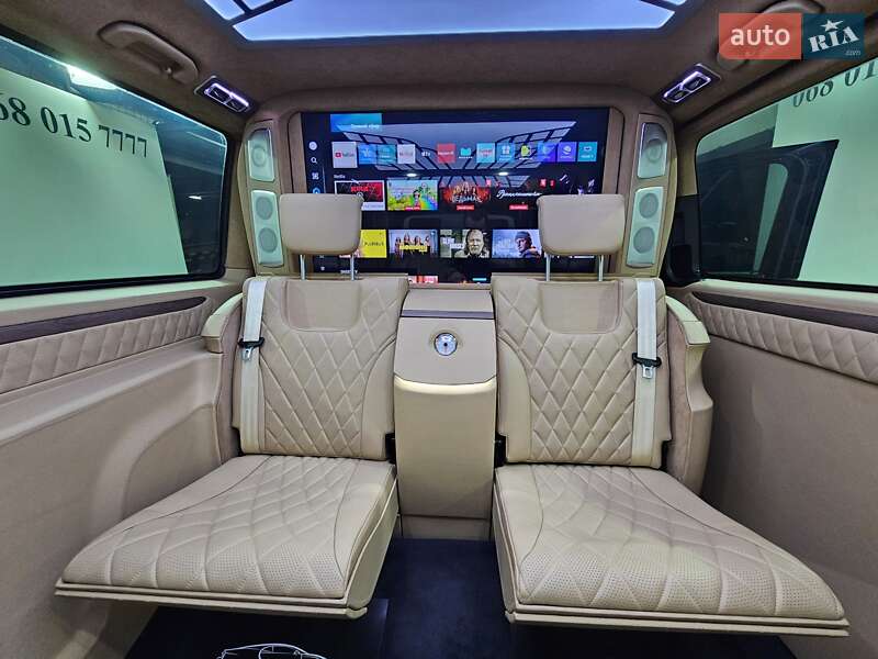 Мінівен Mercedes-Benz V-Class 2022 в Києві