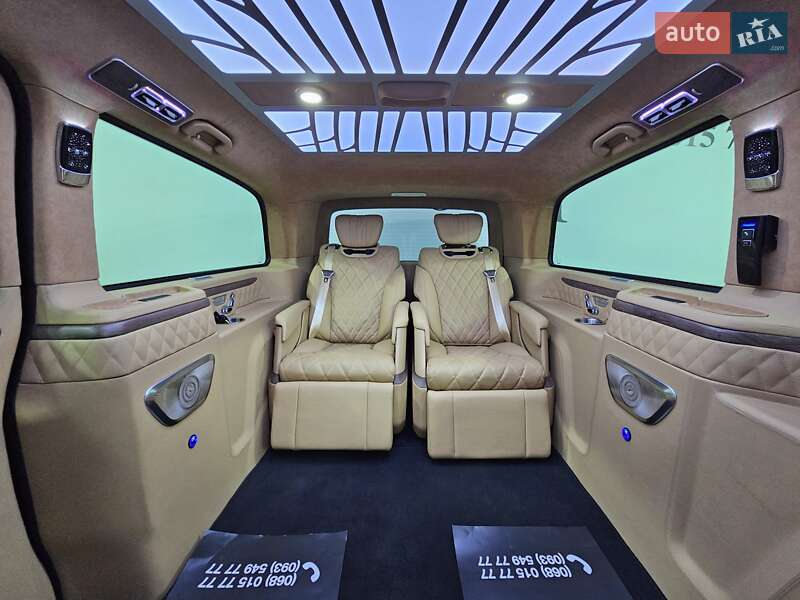 Мінівен Mercedes-Benz V-Class 2022 в Києві