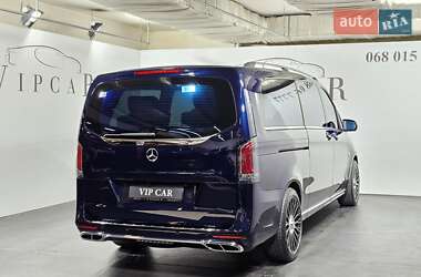 Минивэн Mercedes-Benz V-Class 2022 в Киеве