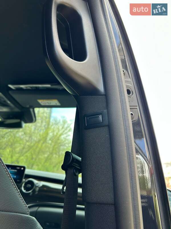 Мінівен Mercedes-Benz V-Class 2022 в Києві