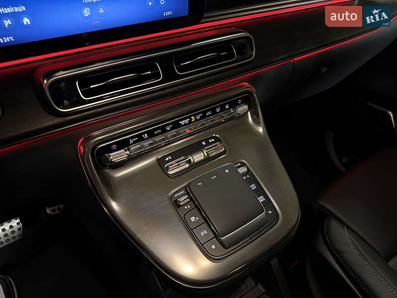 Мінівен Mercedes-Benz V-Class 2024 в Києві фото 17 Мінівен Mercedes-Benz V-Class 2024 в Києві