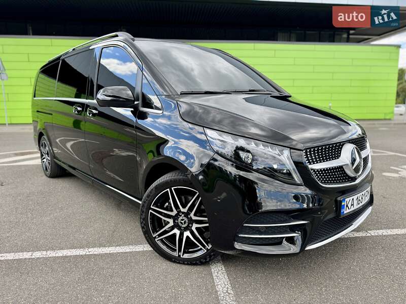Минивэн Mercedes-Benz V-Class 2023 в Киеве