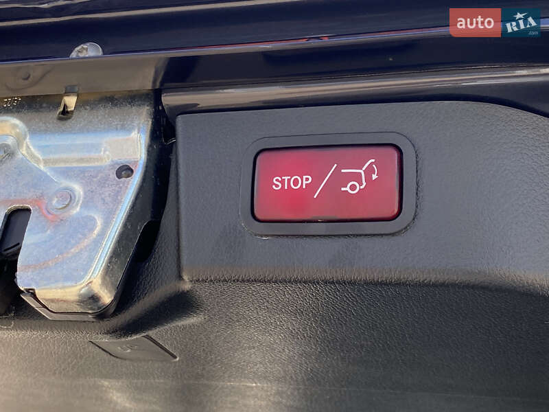 Мінівен Mercedes-Benz V-Class 2023 в Києві